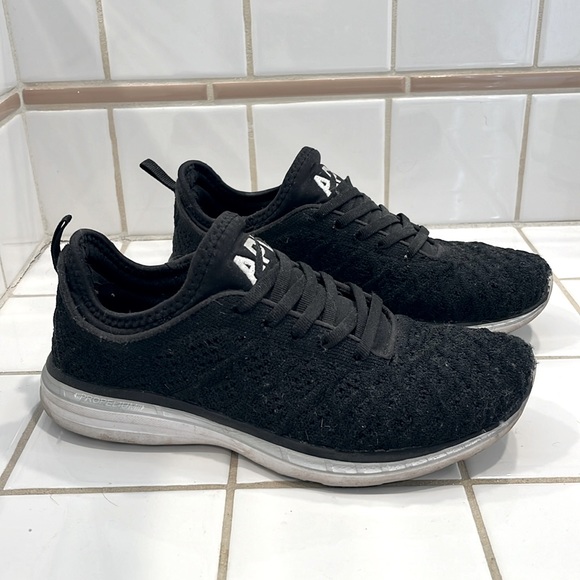 APL Techloom Phantom Sneakers - Picture 1 of 3